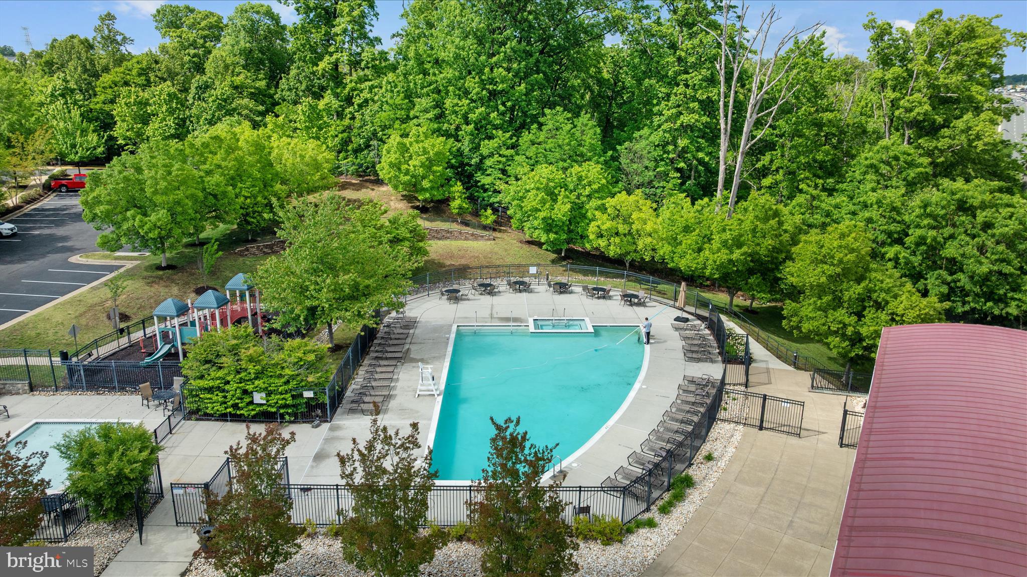 2158 OBERLIN DRIVE