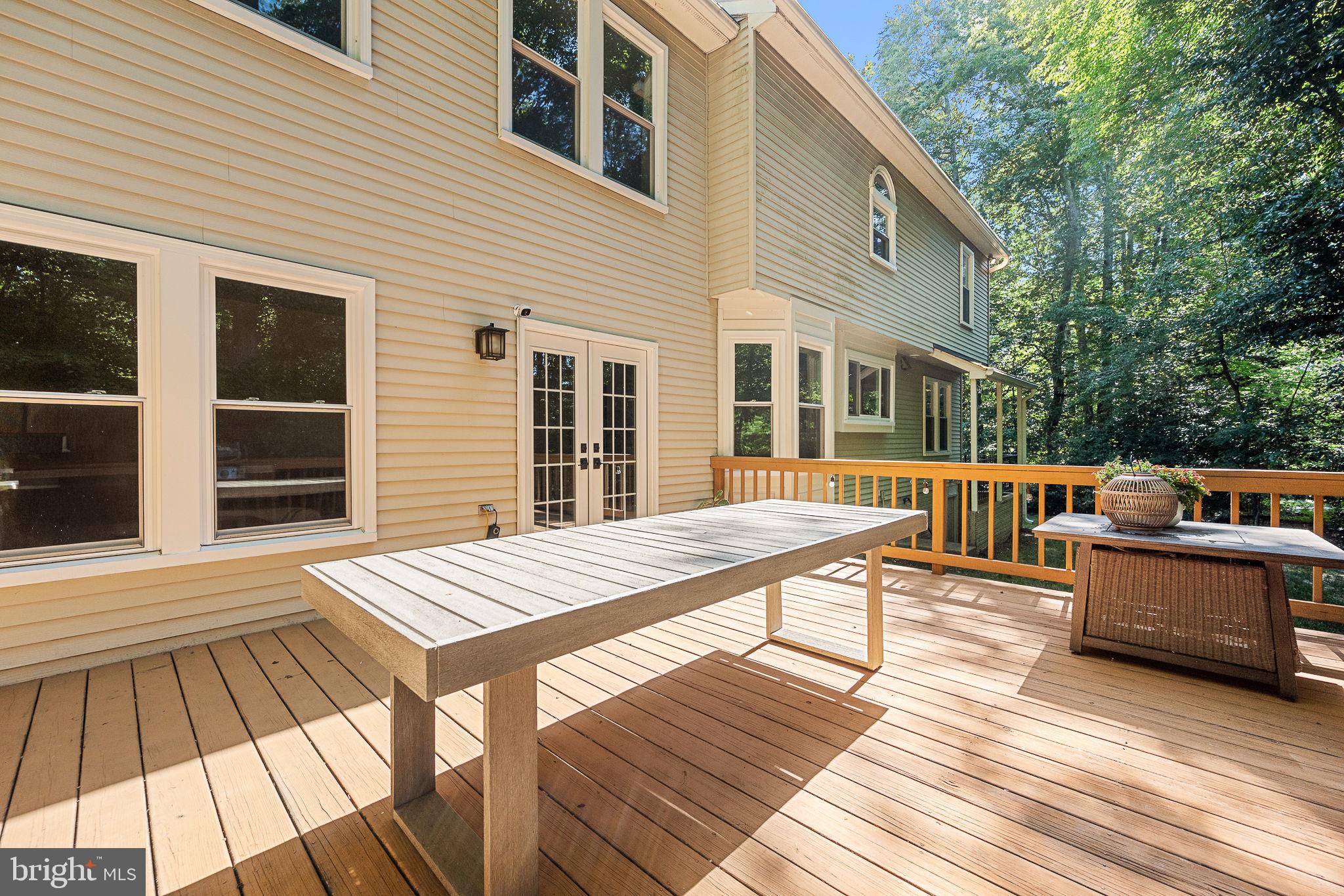 6153 RIVER FOREST DRIVE