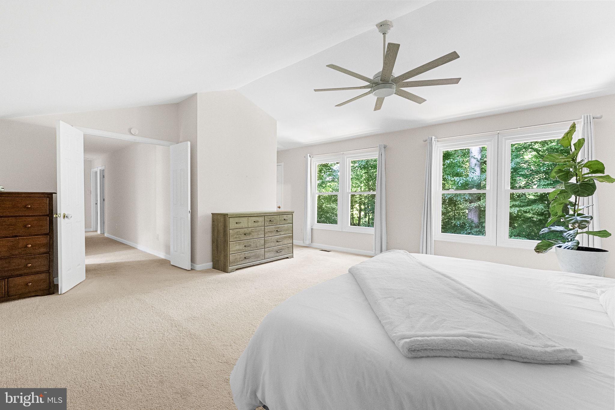 6153 RIVER FOREST DRIVE