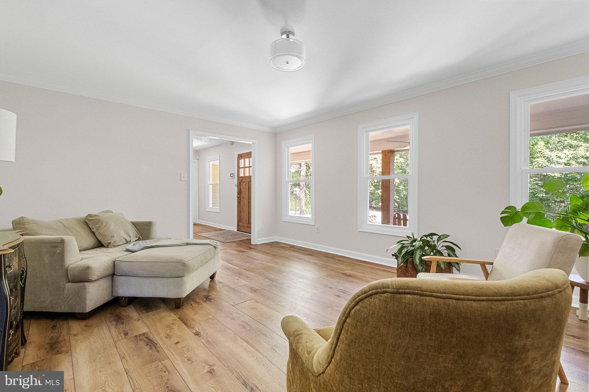 6153 RIVER FOREST DRIVE