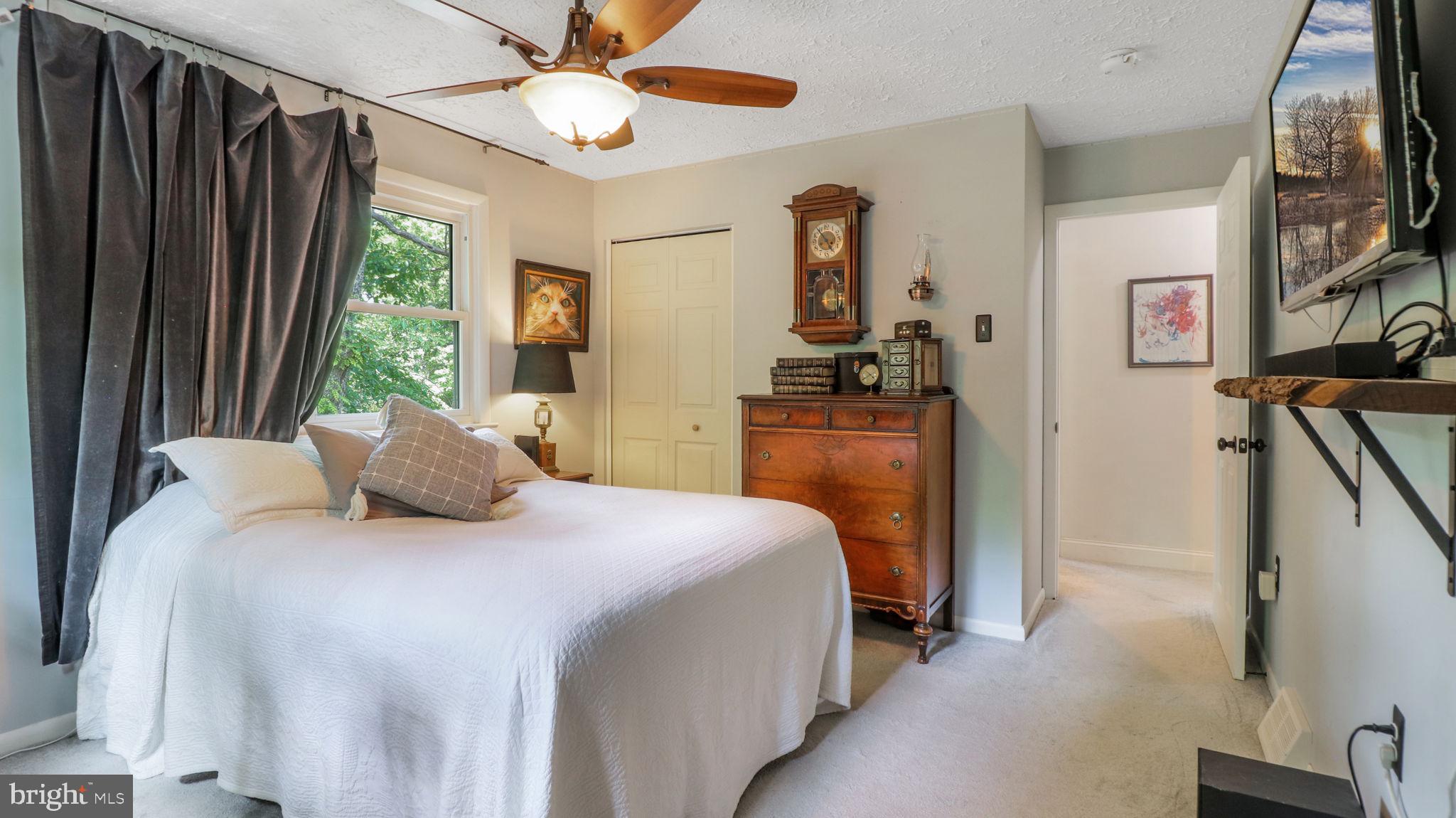 1405 MERCER ROAD
