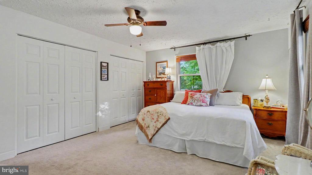 1405 MERCER ROAD