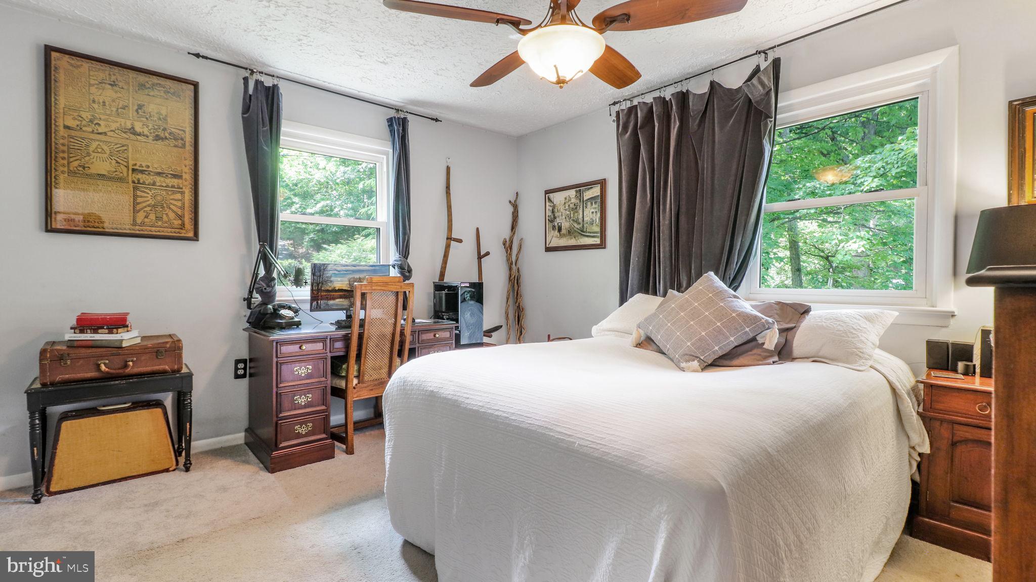 1405 MERCER ROAD