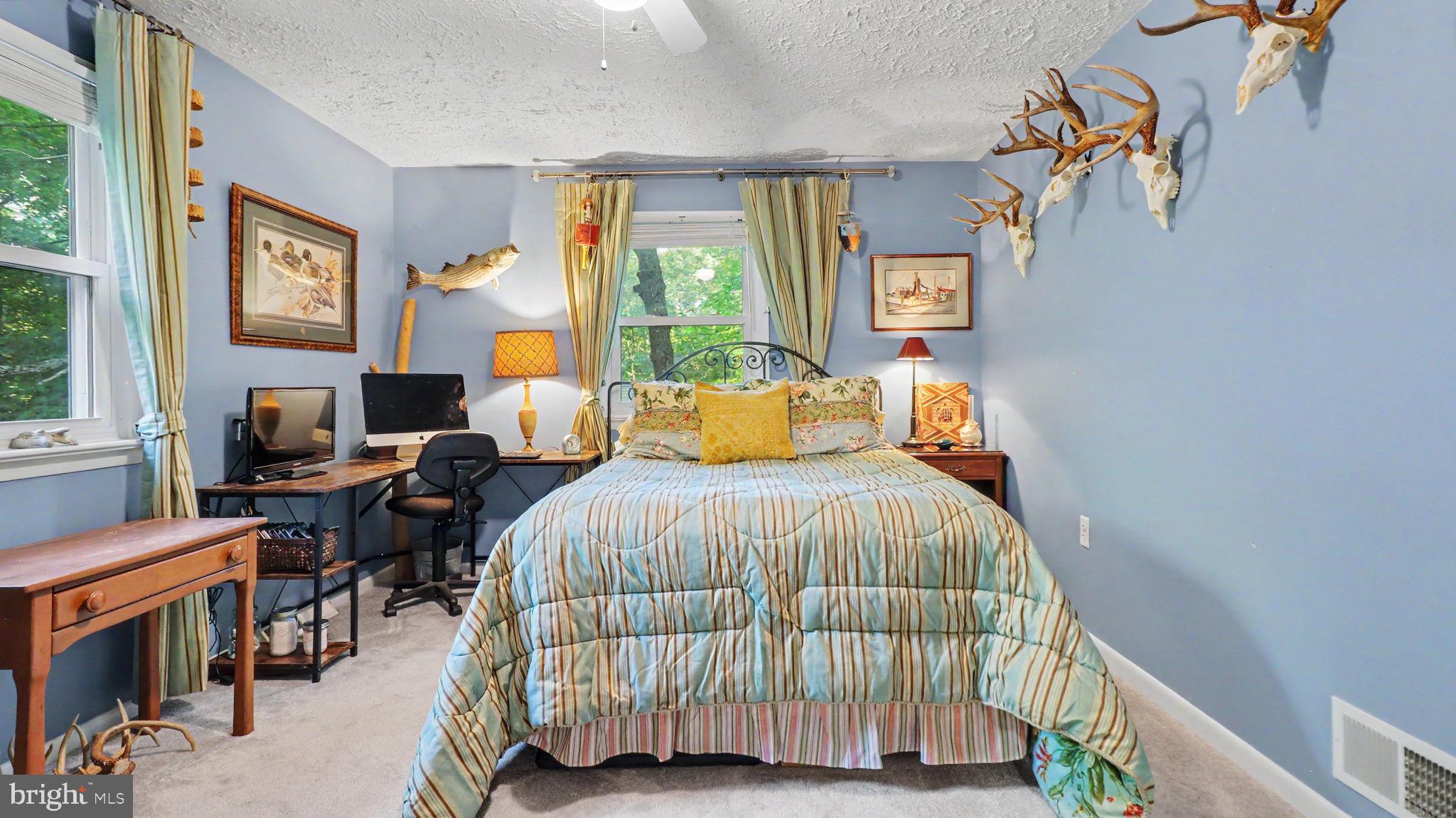 1405 MERCER ROAD