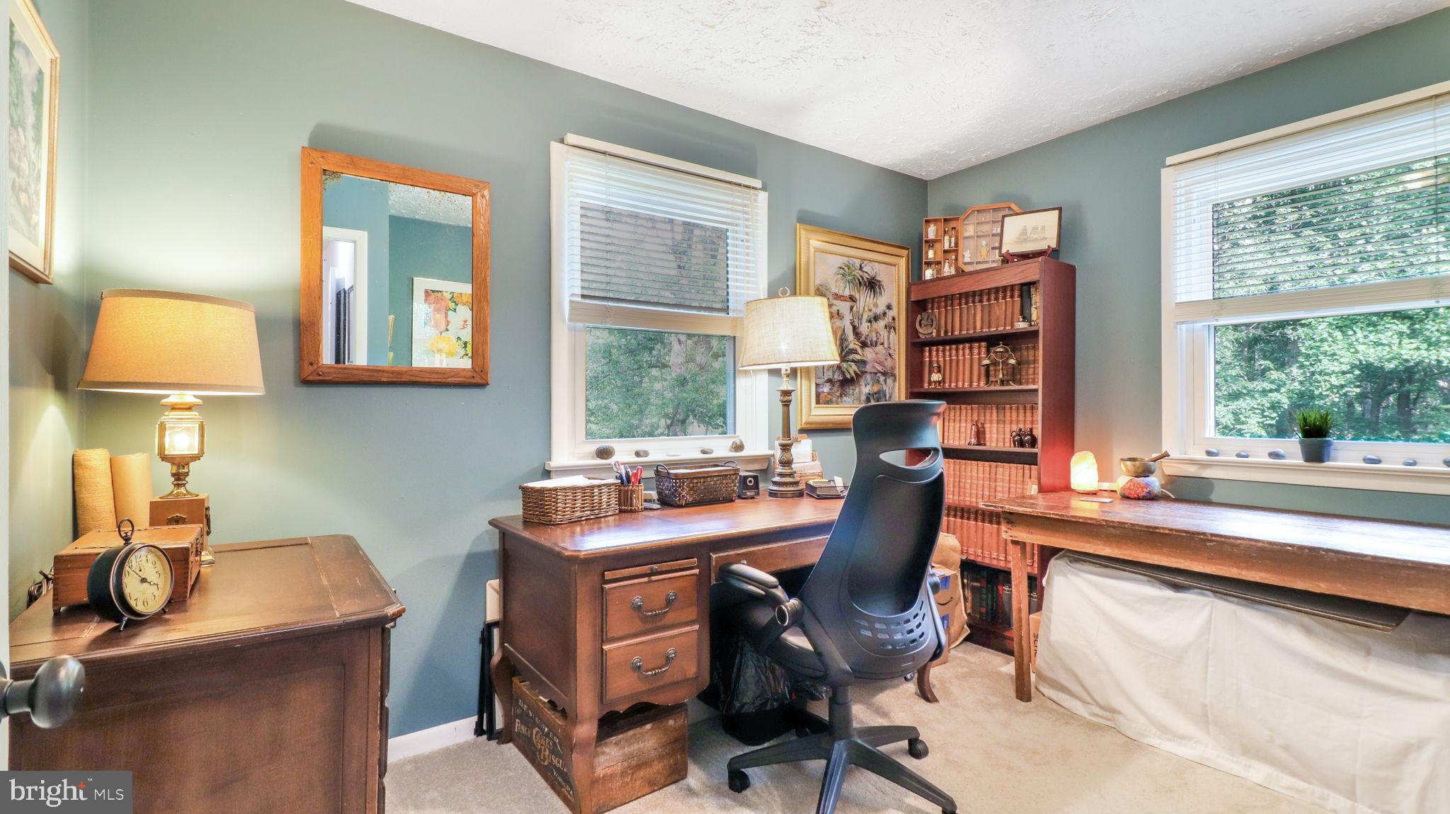 1405 MERCER ROAD