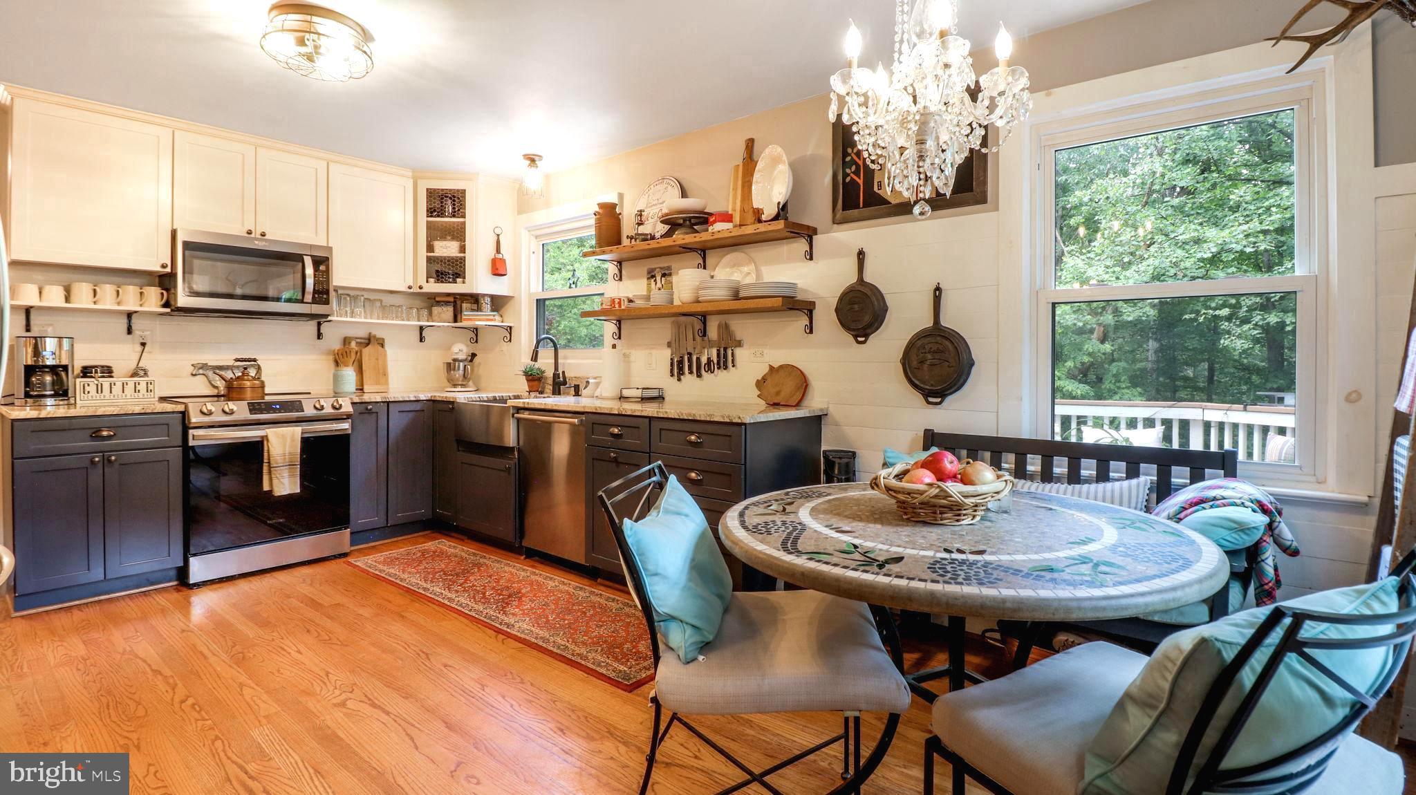 1405 MERCER ROAD