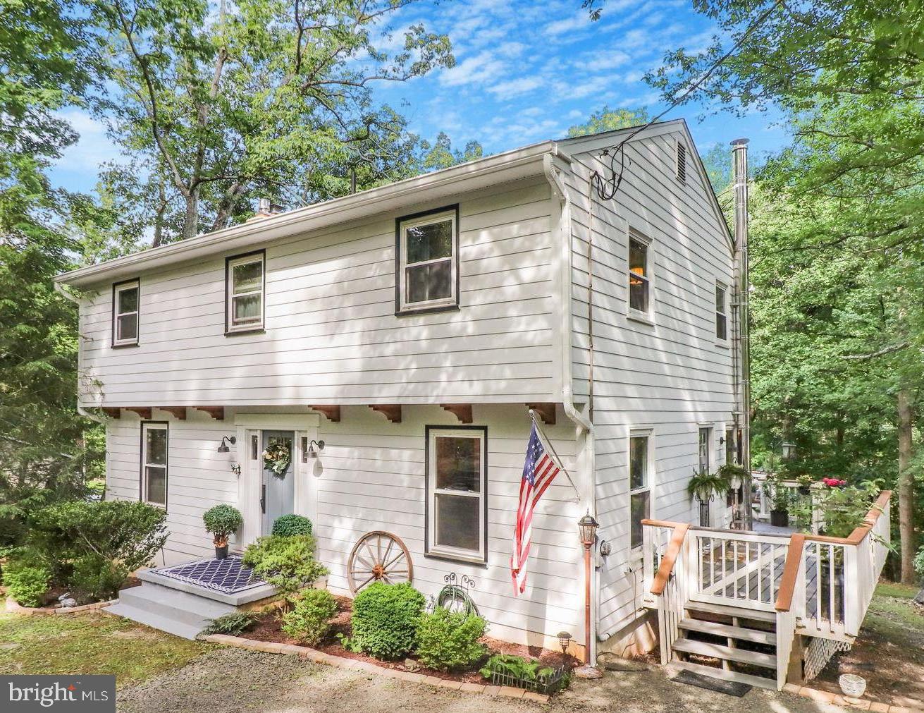 1405 MERCER ROAD