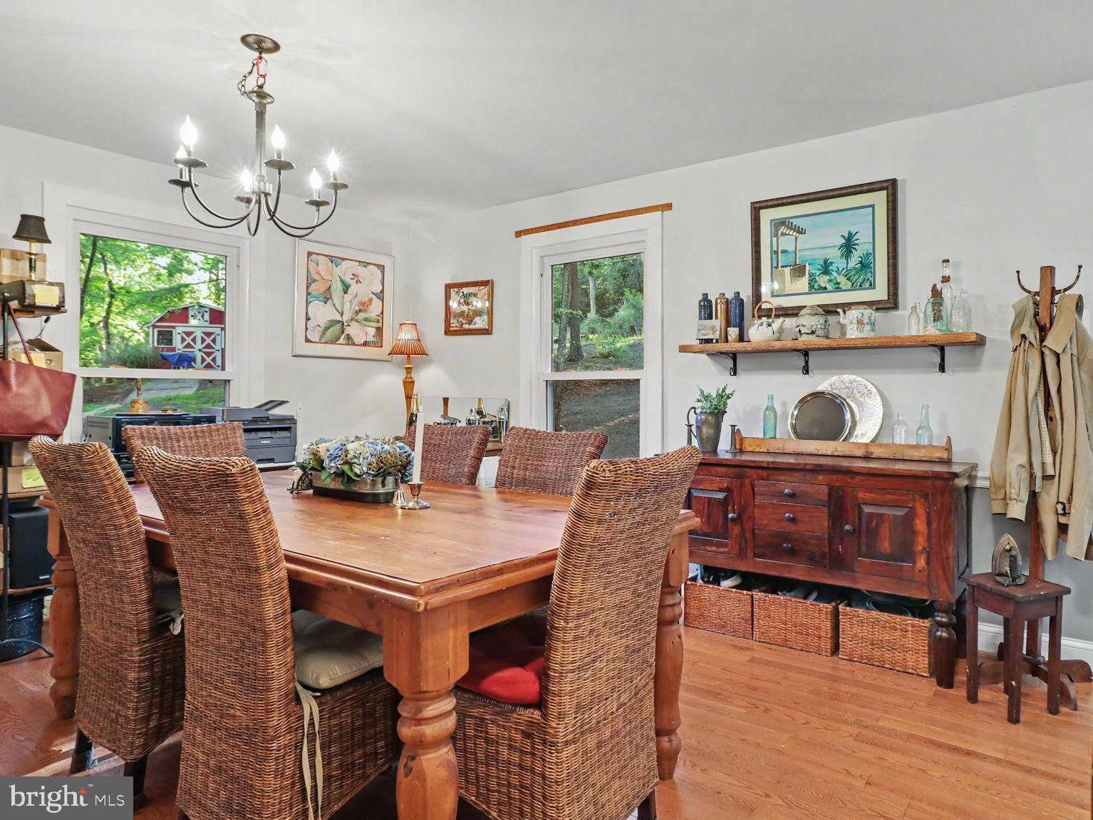 1405 MERCER ROAD