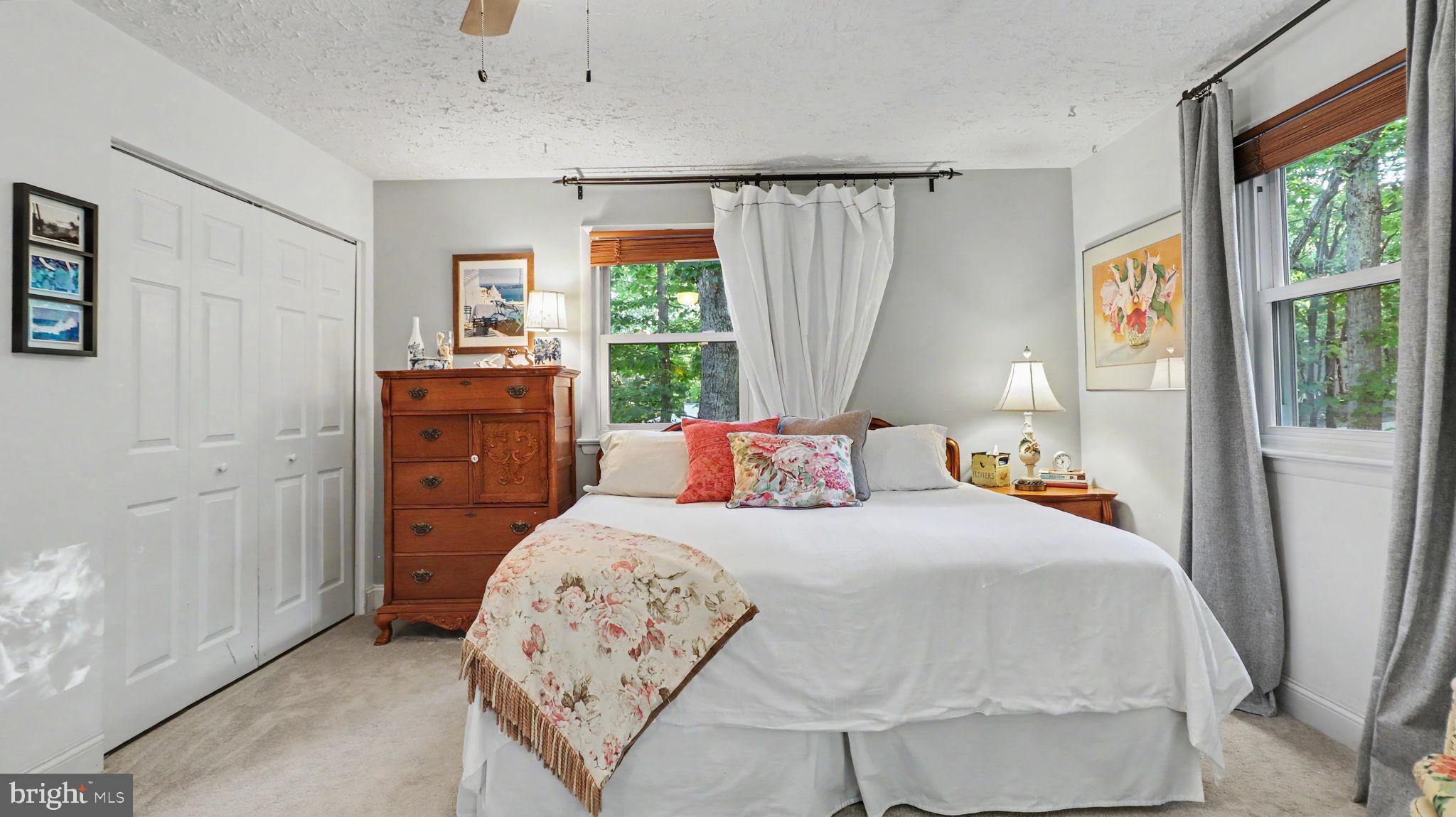1405 MERCER ROAD