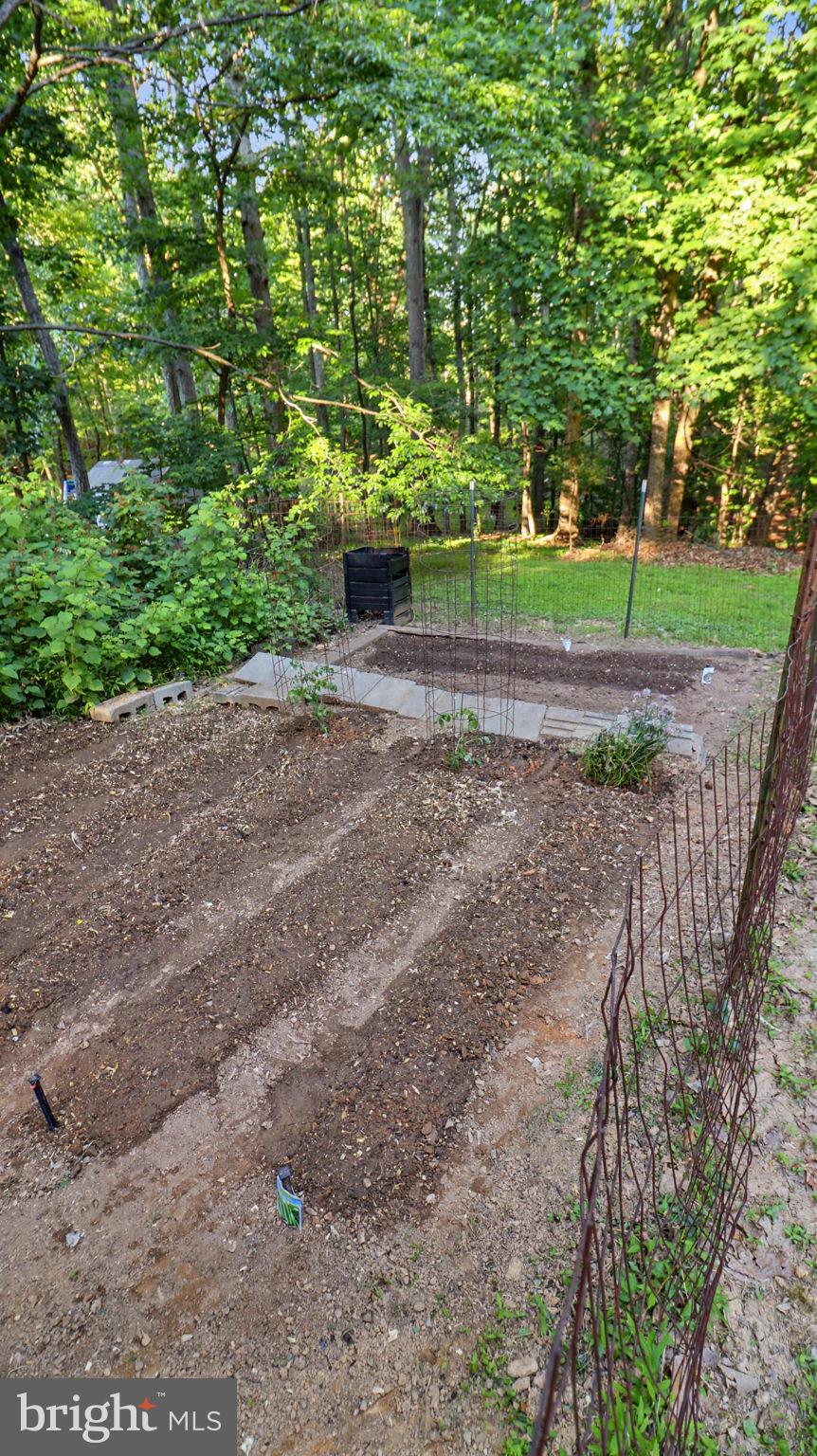1405 MERCER ROAD