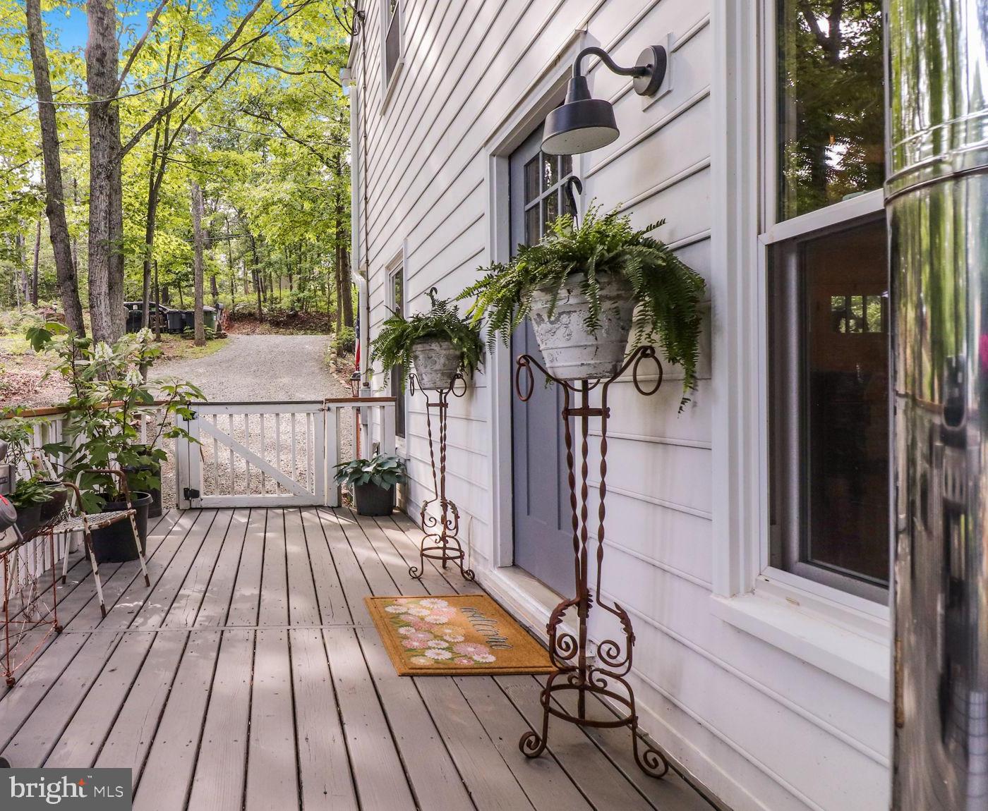 1405 MERCER ROAD