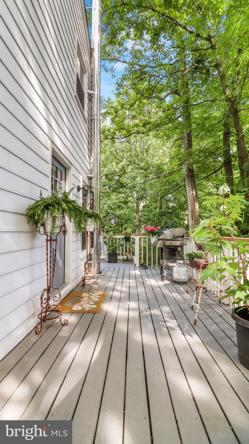 1405 MERCER ROAD