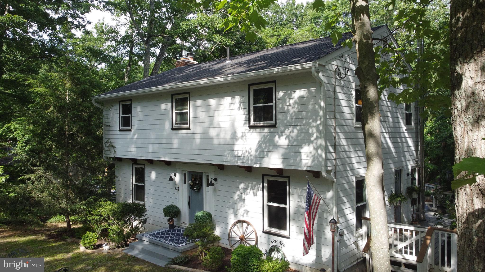 1405 MERCER ROAD