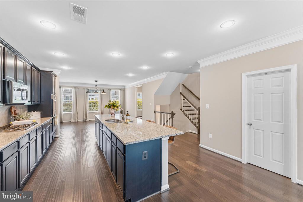 6802 BRYSON CIRCLE