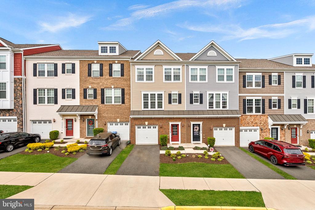 15292 WESTHAM COURT