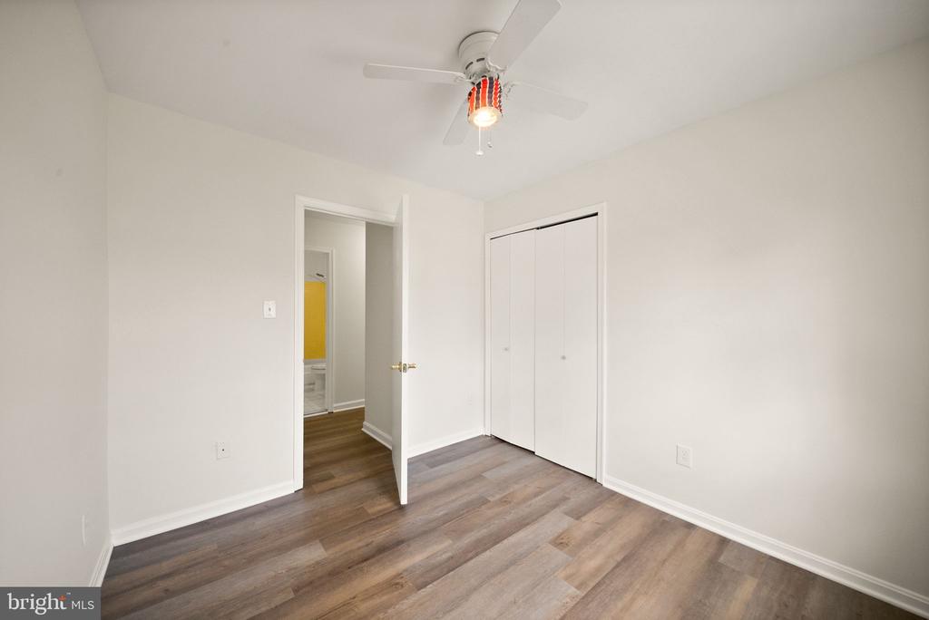 7379 COLTON LANE