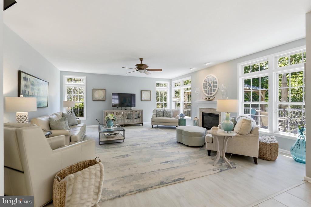 5484 HEREDITY LANE