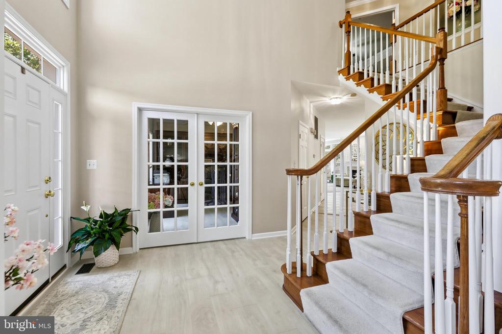 5484 HEREDITY LANE