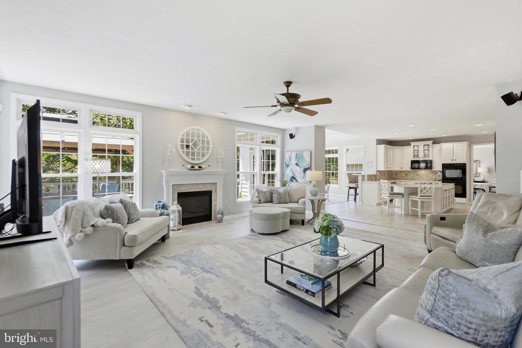 5484 HEREDITY LANE