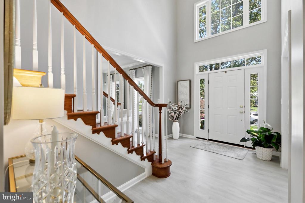 5484 HEREDITY LANE