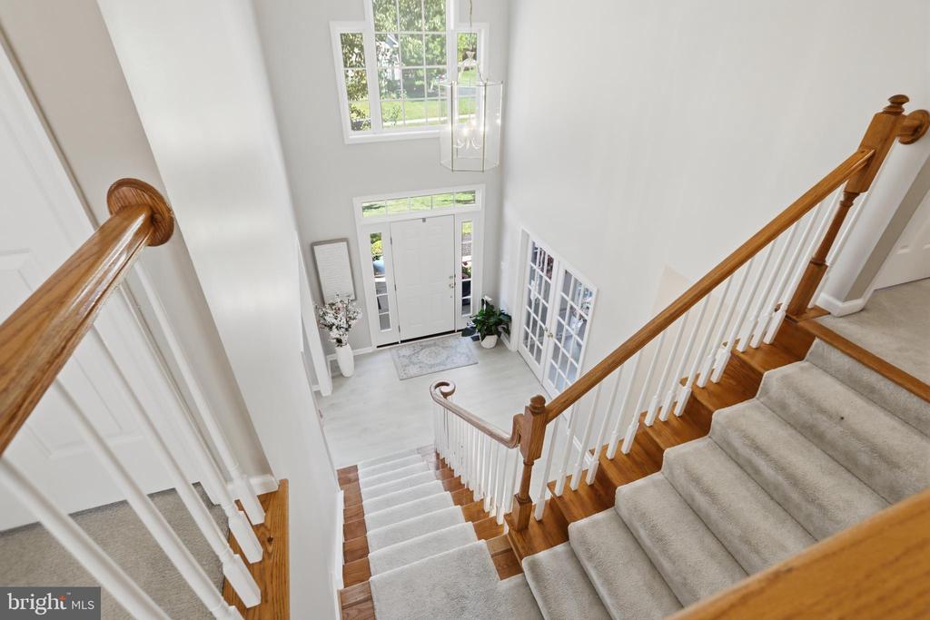 5484 HEREDITY LANE