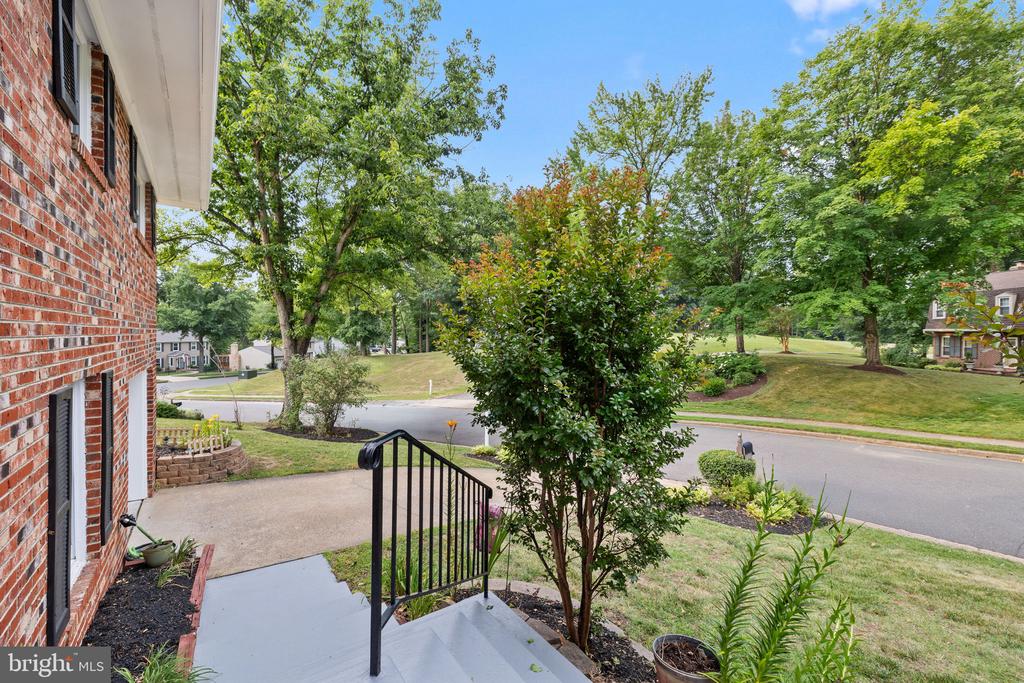 16011 PRESTWICK COURT