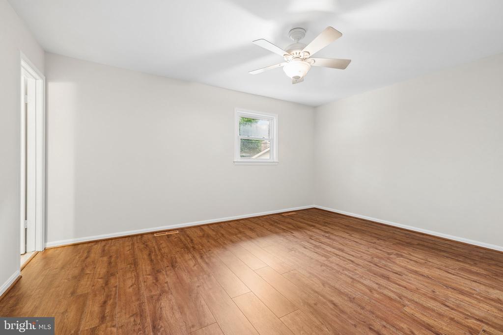 16011 PRESTWICK COURT