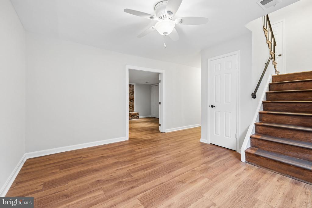16011 PRESTWICK COURT
