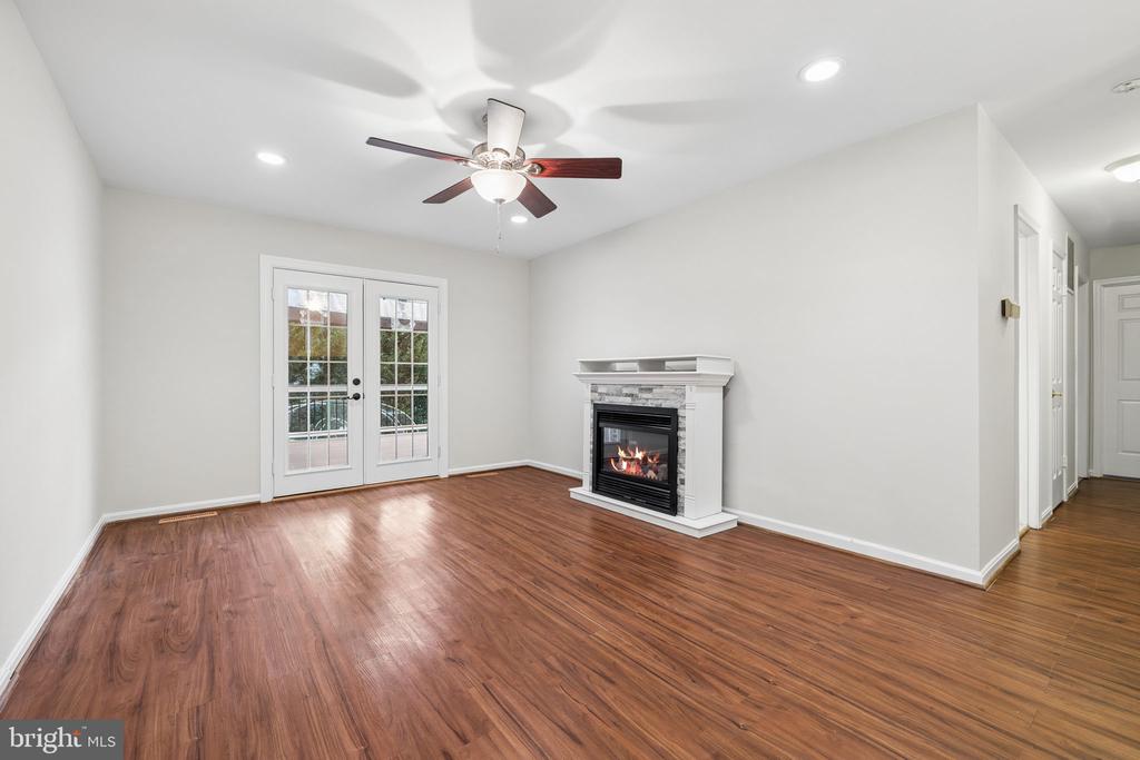 16011 PRESTWICK COURT