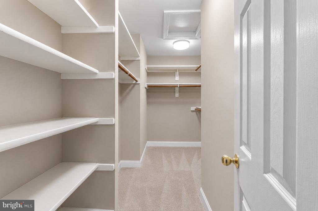 13870 SHELTER MANOR DRIVE