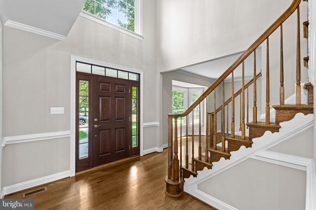 13870 SHELTER MANOR DRIVE