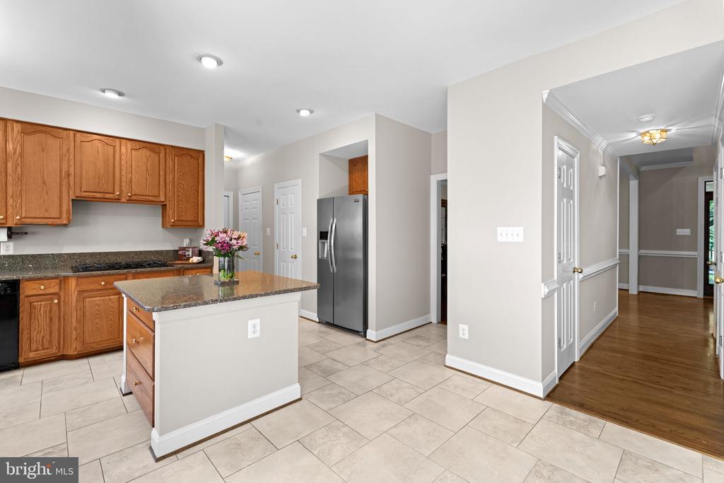 13870 SHELTER MANOR DRIVE