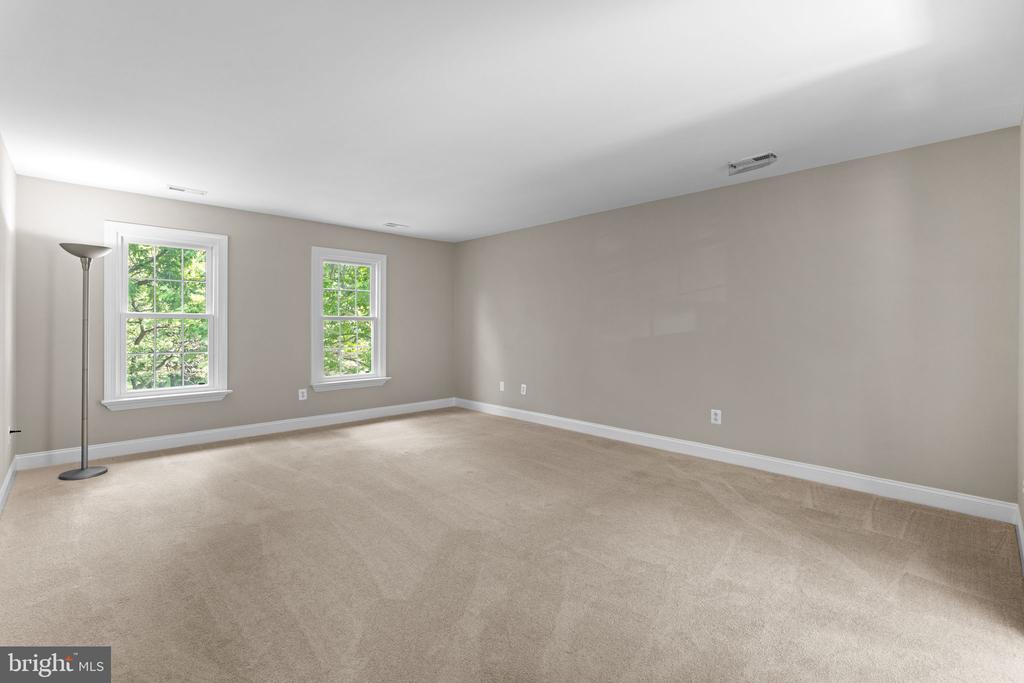 13870 SHELTER MANOR DRIVE