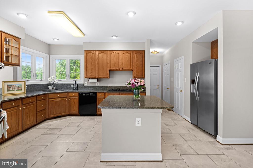 13870 SHELTER MANOR DRIVE