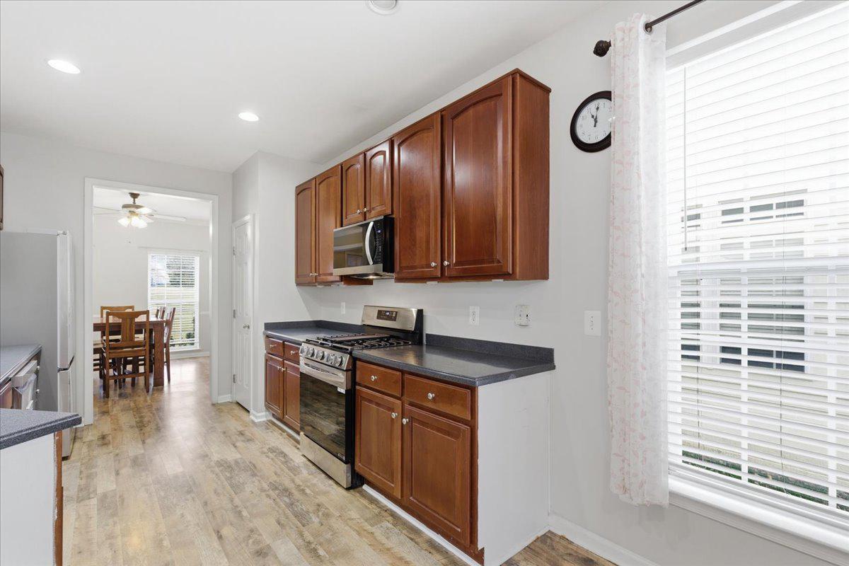 17037 LOFTRIDGE LANE