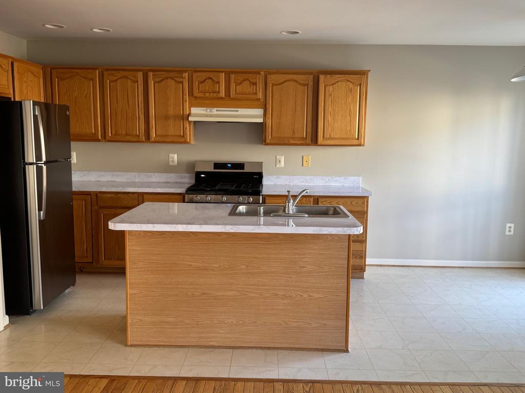 11105 DOUBLEDAY LANE