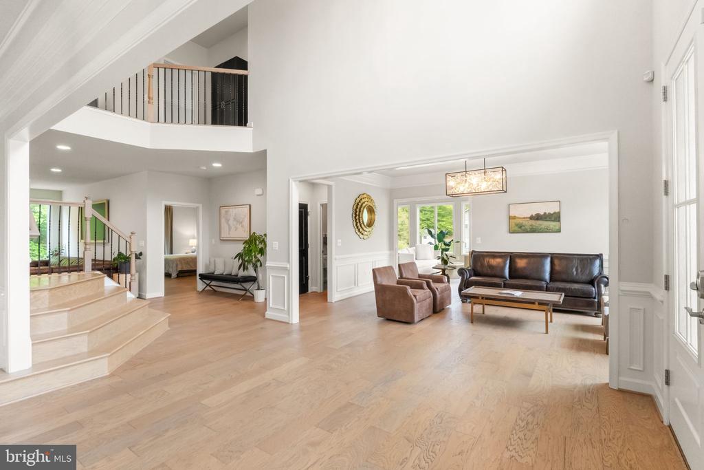 5606 BEACHVIEW CREEK DRIVE
