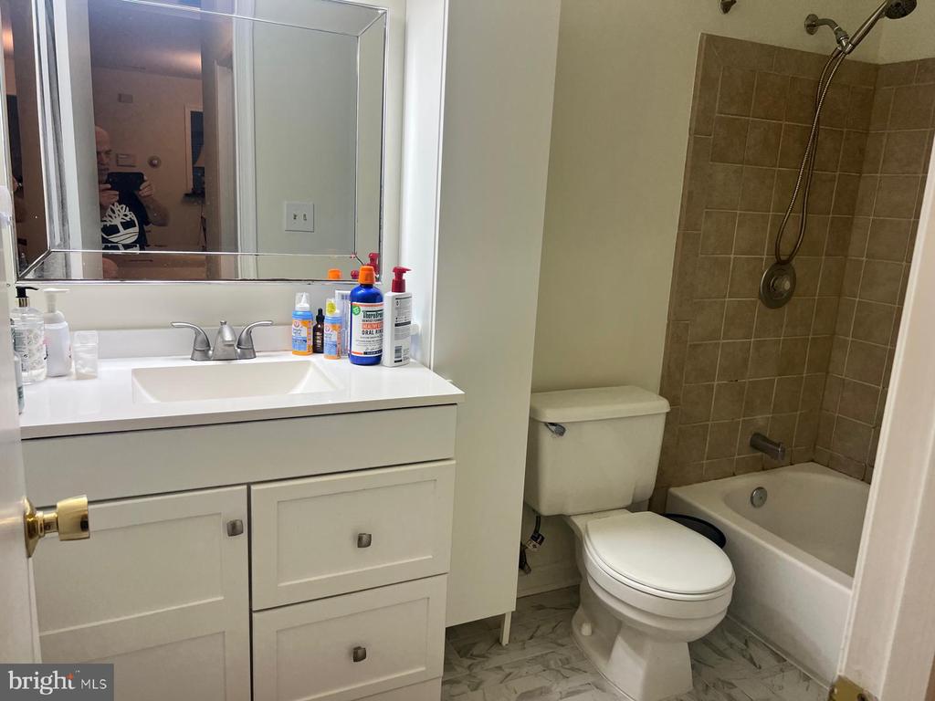 12148 CARDAMOM DRIVE N Unit: 12148