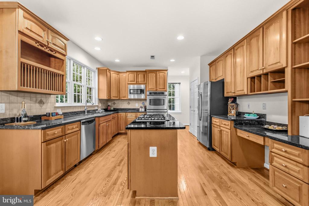 17090 ANNS BROOK COURT