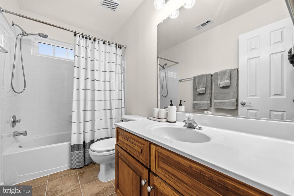 17090 ANNS BROOK COURT