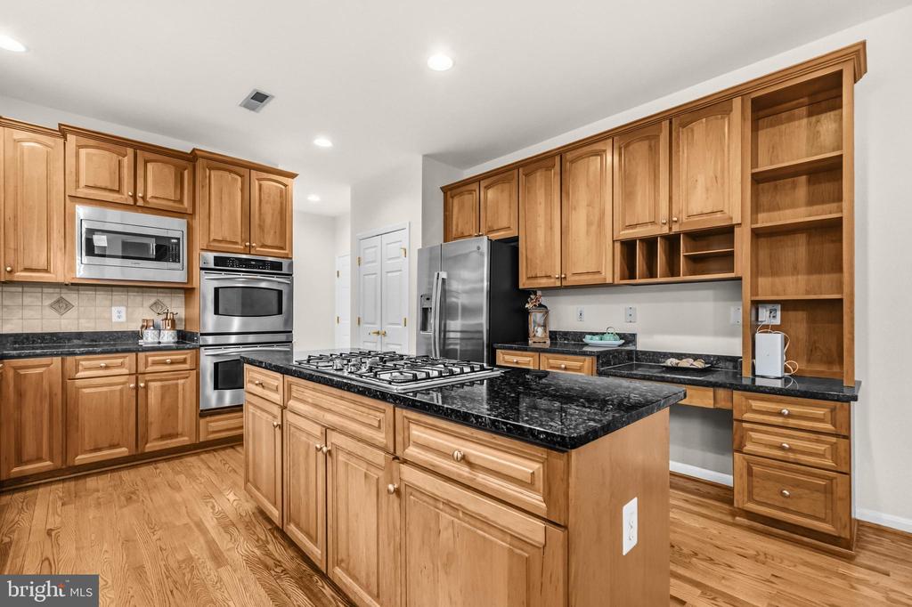 17090 ANNS BROOK COURT