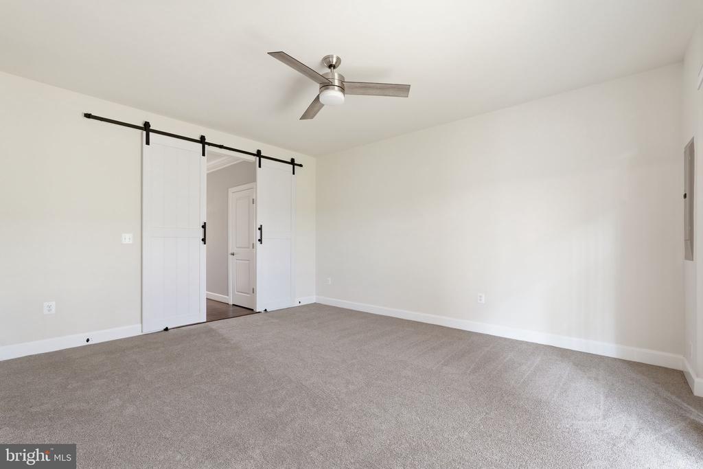 15331 LINVILLE CREEK DRIVE