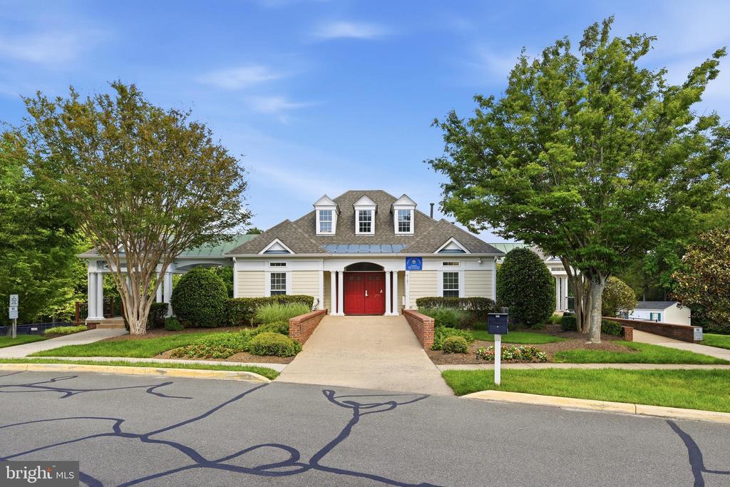 8972 BENCHMARK LANE