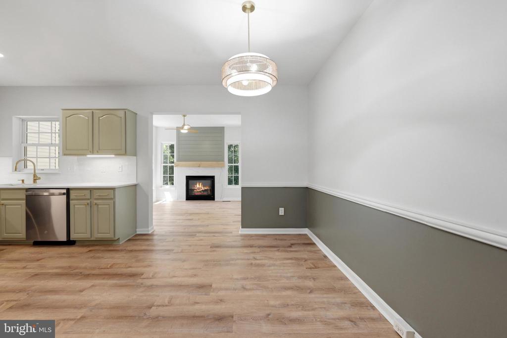 8972 BENCHMARK LANE