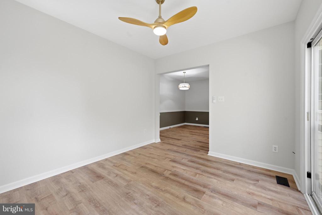 8972 BENCHMARK LANE