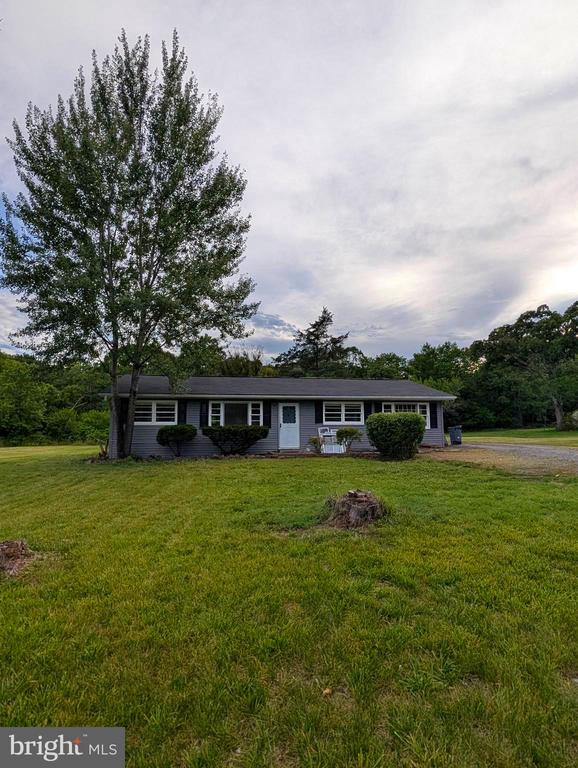 8614 LINTON HALL ROAD