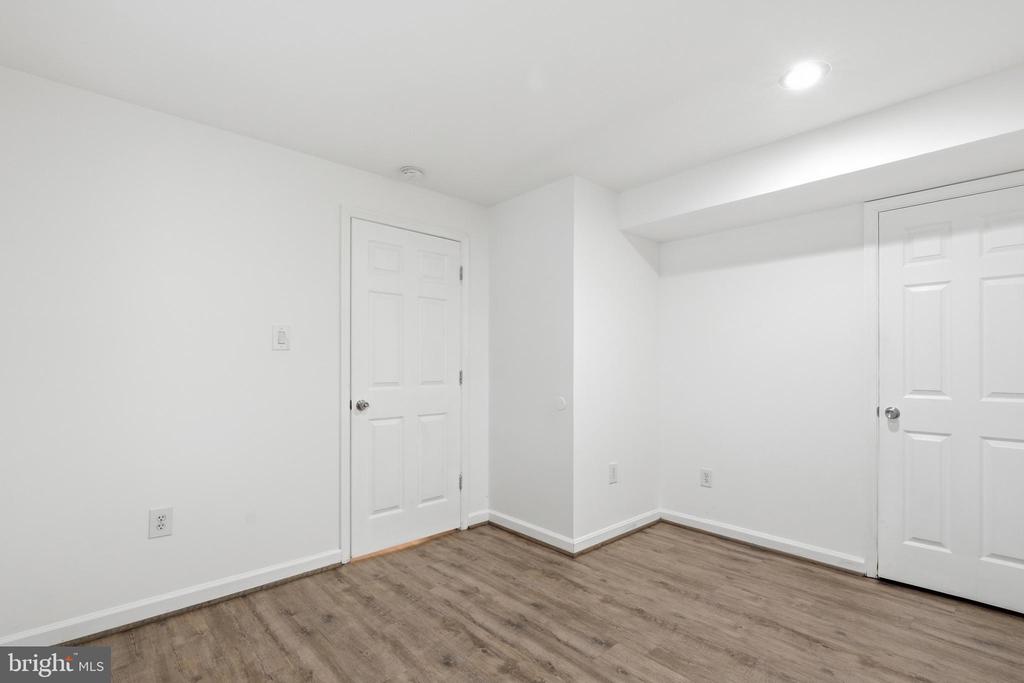 13857 REDFORD LANE