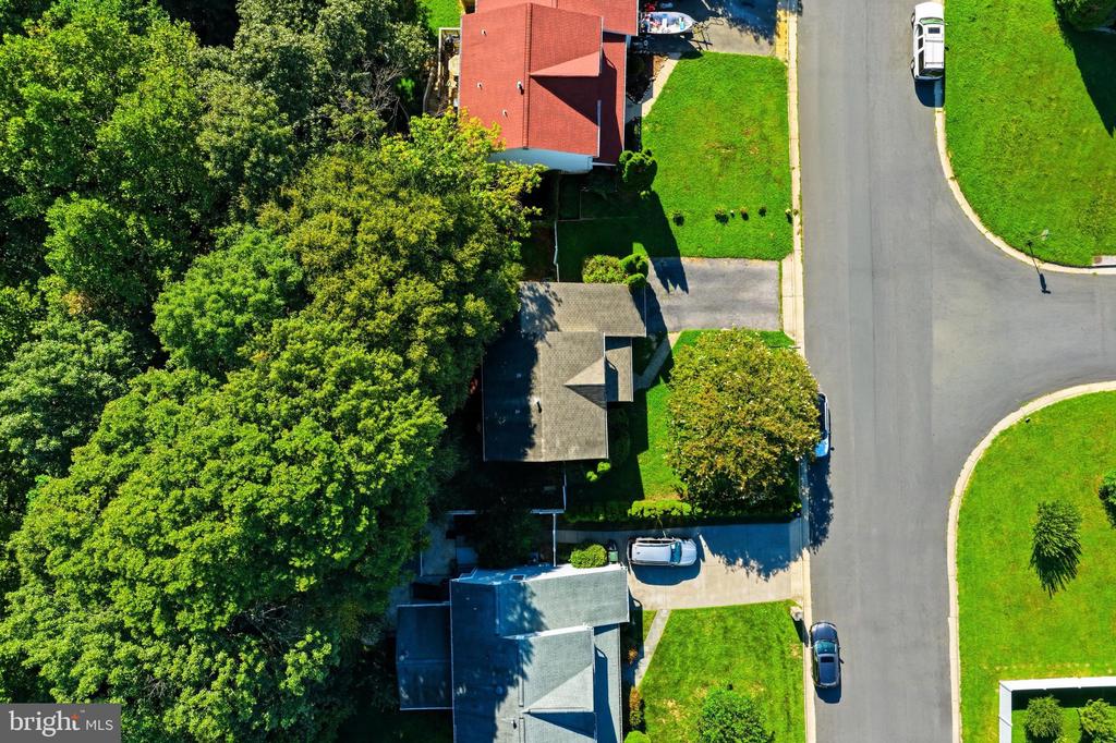 13857 REDFORD LANE