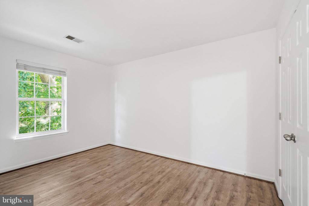 13857 REDFORD LANE