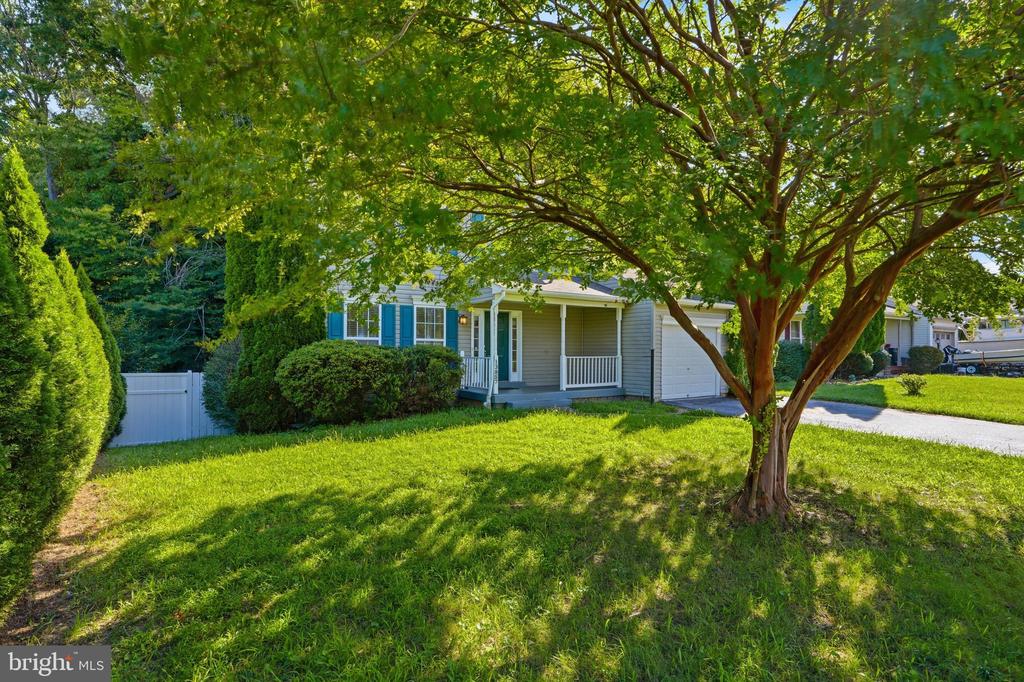 13857 REDFORD LANE